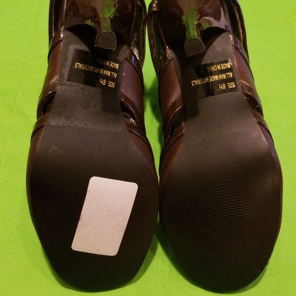 <QUPID> Peep Toe Tuxedo Heeled Booties - Size 8.5 - Picture 7 of 8